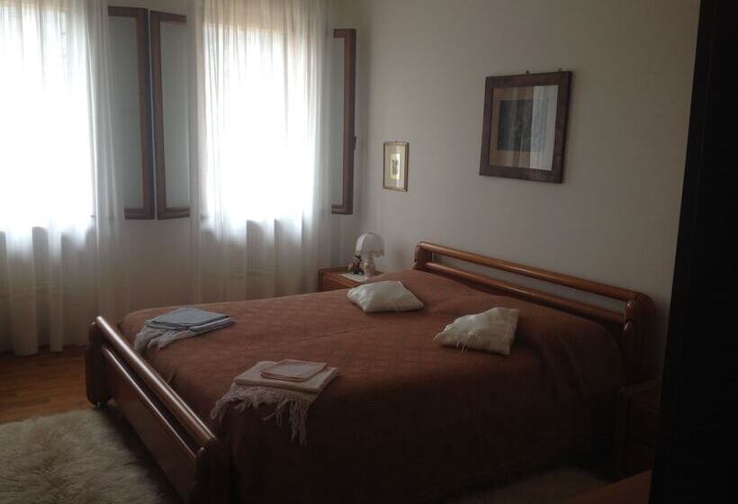 带共用浴室的标准房间, B&b Relax