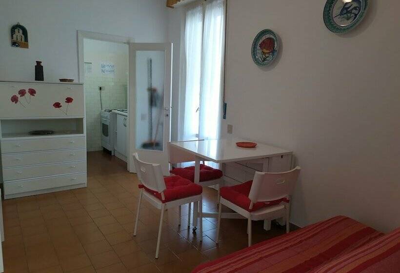 Апартаменты 2 спальни Вид на Сад, A Casa Tua