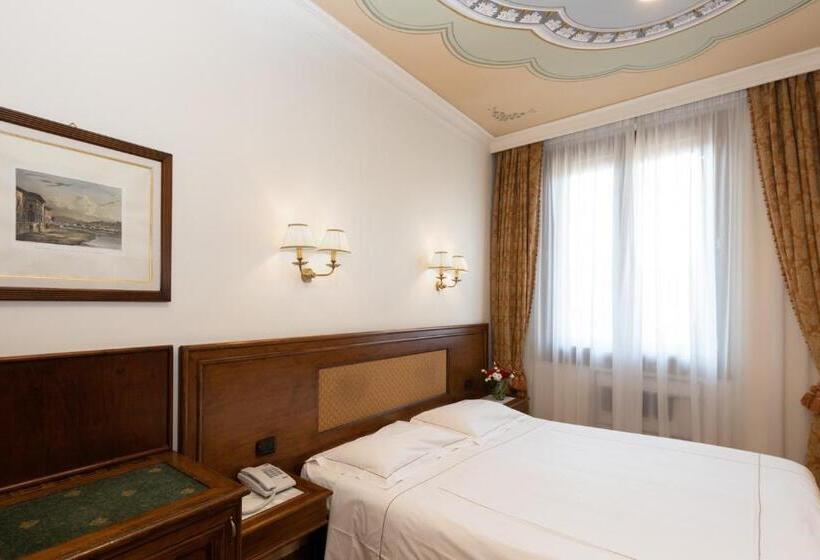 اتاق استاندارد, Adler Cavalieri Hotel Private Spa & Gym