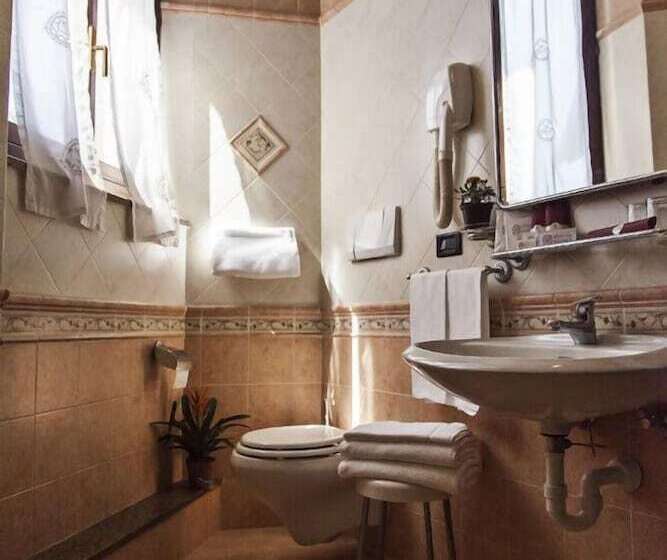 Номер Стандарт Трехместный, Valentino Centro Storico