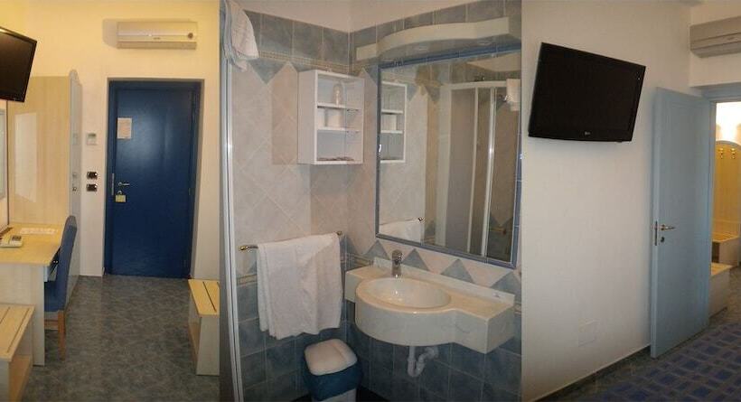اتاق استاندارد چهار تخته, Belvedere Hotel Club