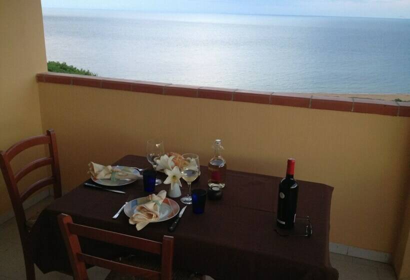 اتاق لوکس, Re Mare B&b