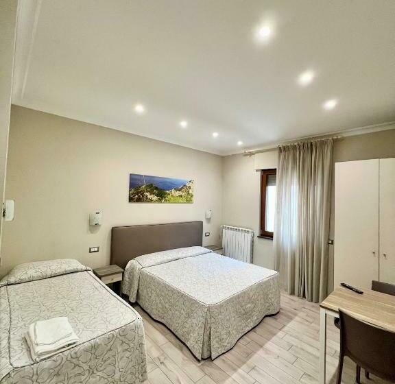 Трехместный Номер Комфорт, Relais Milo