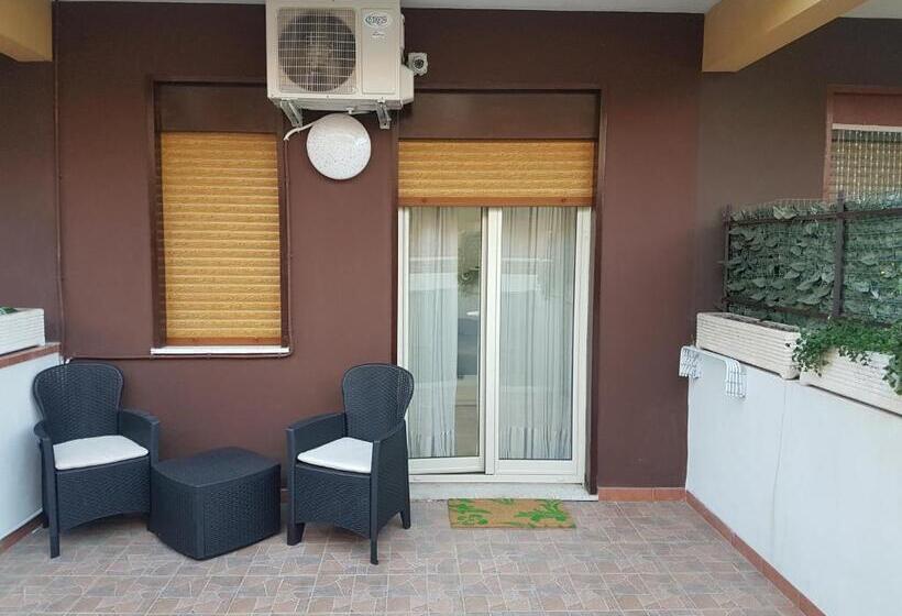 Номер Стандарт с Террасой, B&b Rometta Beach