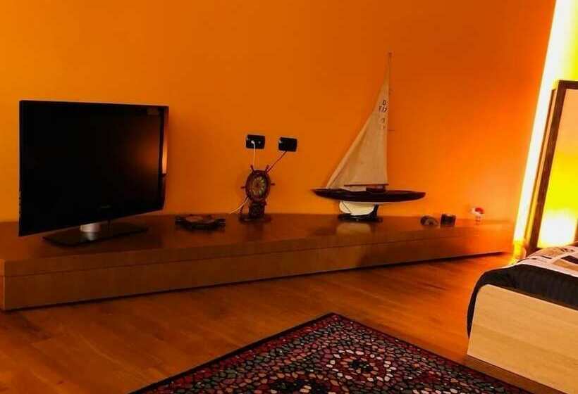 １ベッドルームベーシックアパートメント, Guest House Ara Town