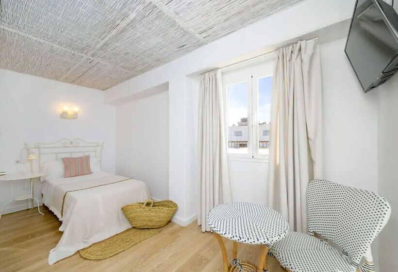اتاق استاندارد یک نفره, Can Beia Hostal Boutique