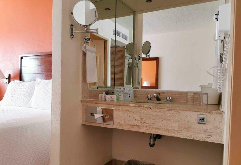 اتاق لوکس با چشم‌انداز دریا, Canto Del Sol Puerto Vallarta All Inclusive
