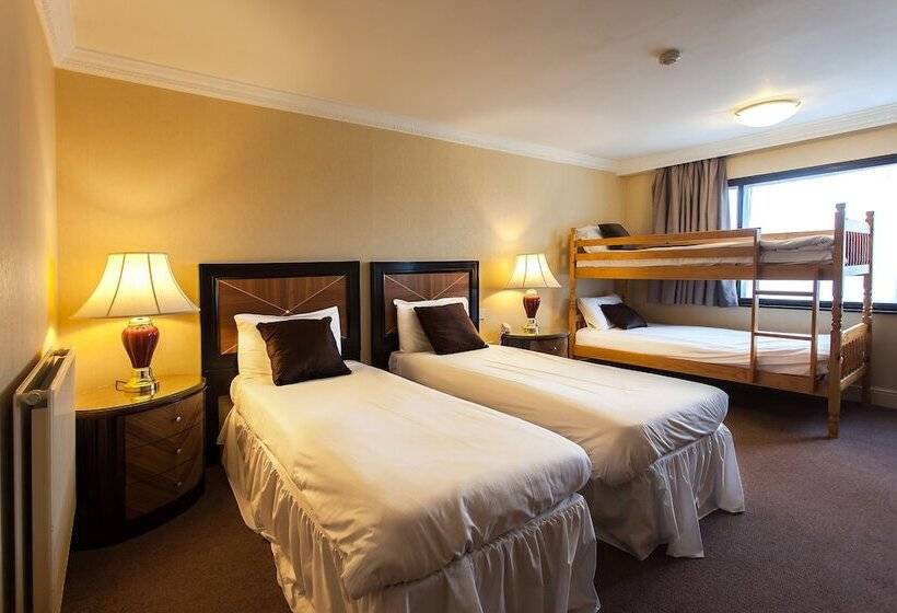 اتاق خانوادگی, Europa Gatwick Hotel & Spa