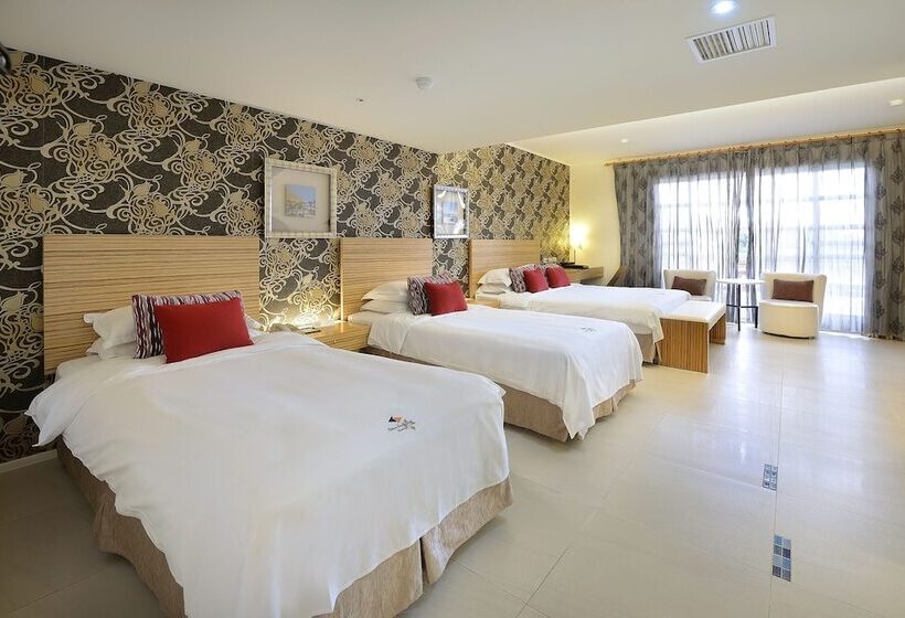 اتاق خانوادگی با چشم‌انداز دریا, Chateau Beach Resort Kenting