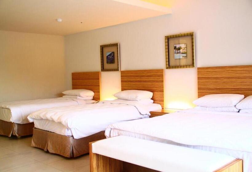 اتاق خانوادگی با چشم‌انداز کوه, Chateau Beach Resort Kenting