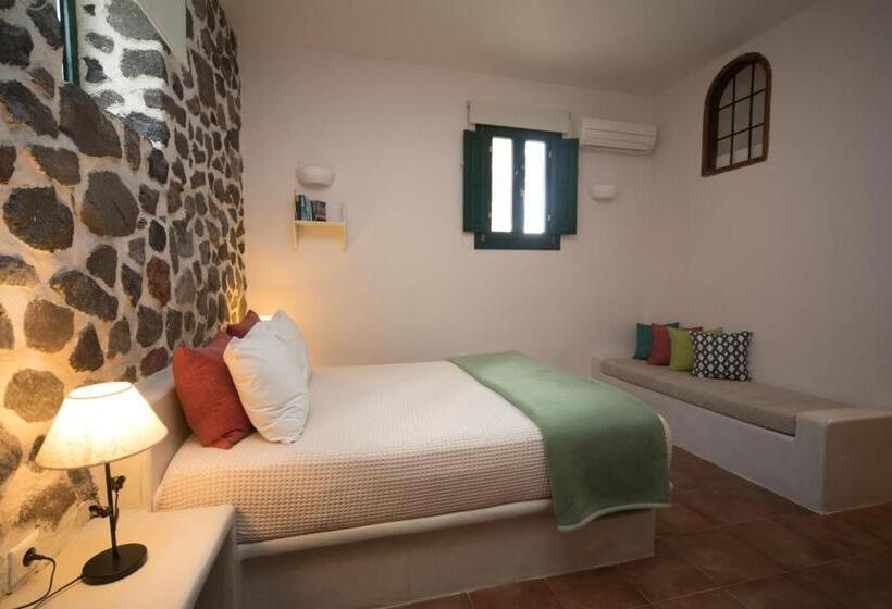 اتاق اکونومی, Costa Marina Villas