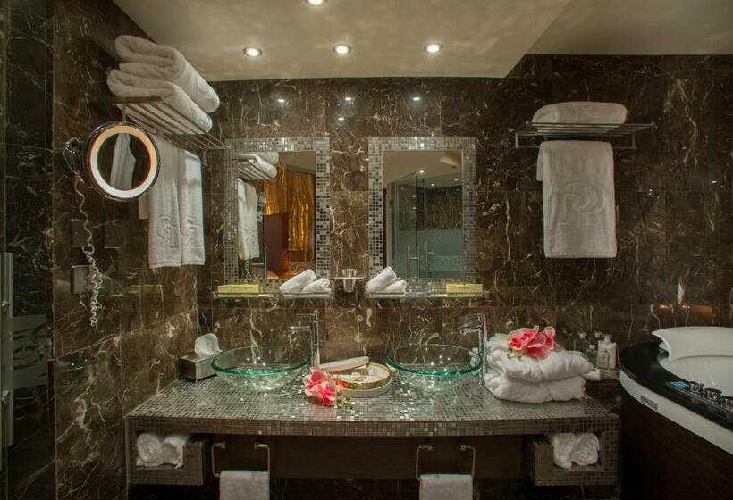 프레지덴셜 스위트, The Grandresort   Limited Edition By Leonardo Hotels