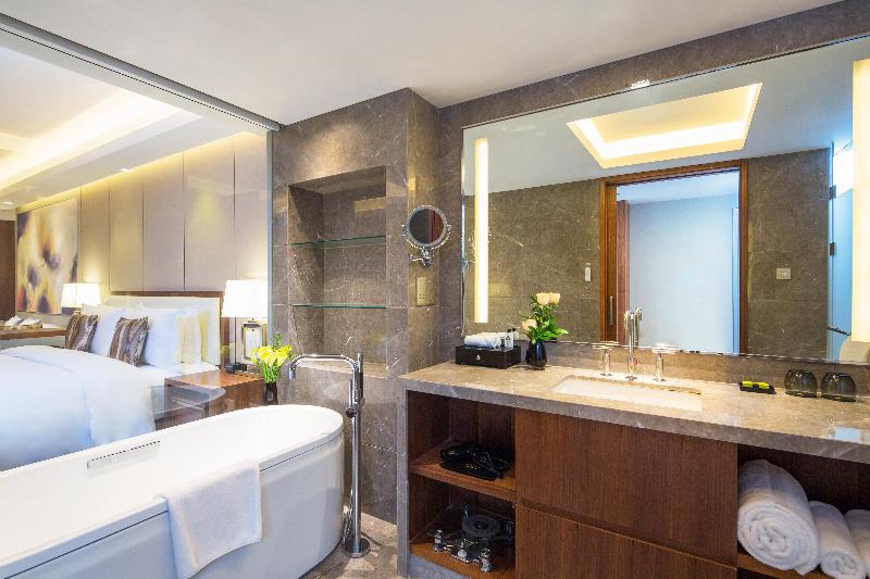 Номер Клуб, Intercontinental Jinan City Center, An Ihg