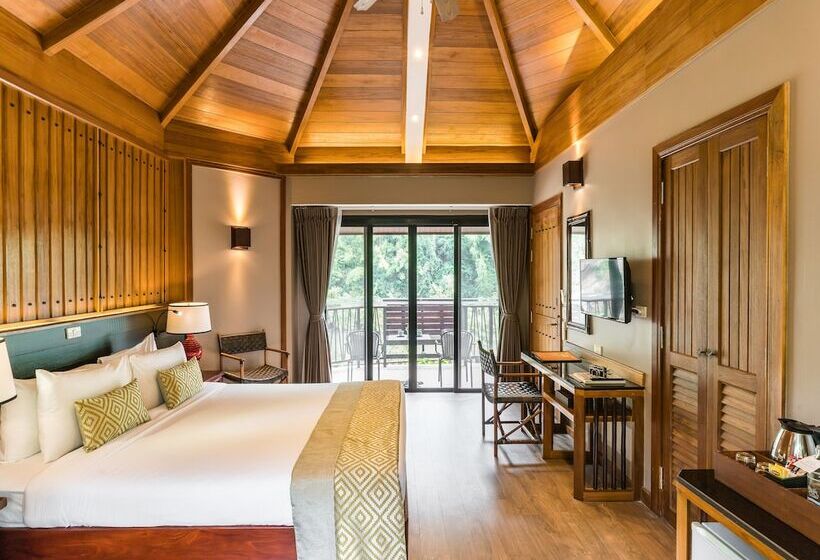 Deluxe room with river view, River Kwai Resotel