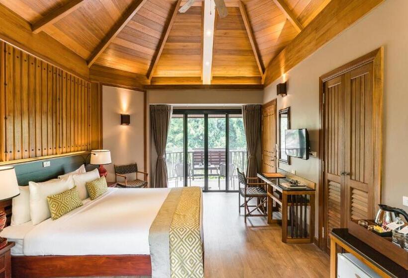 Deluxe room with river view, River Kwai Resotel
