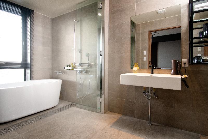 Люкс, Joytel Hotel Osaka Shinsekai