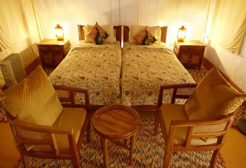 Standard Tent, Madho Bagh