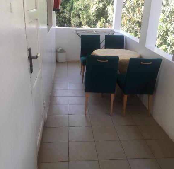 高级大房间, One World Village Guesthouse