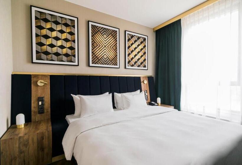 Полулюкс, Radisson Blu Hotel Sopot