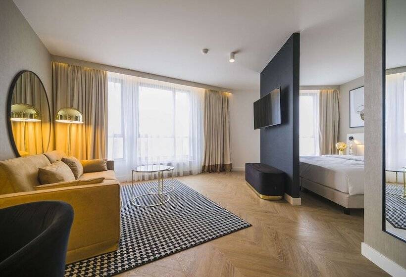 Полулюкс, Radisson Blu Hotel Sopot