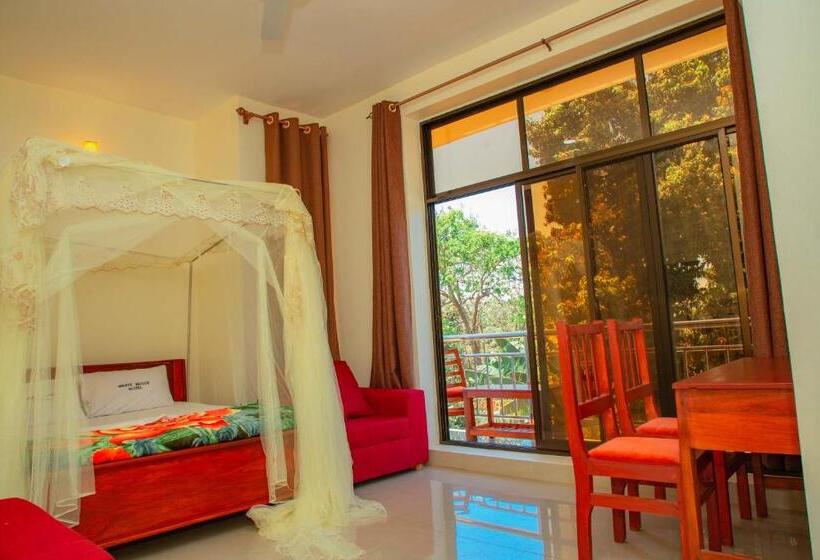 Номер Economy, Kilimanjaro White House