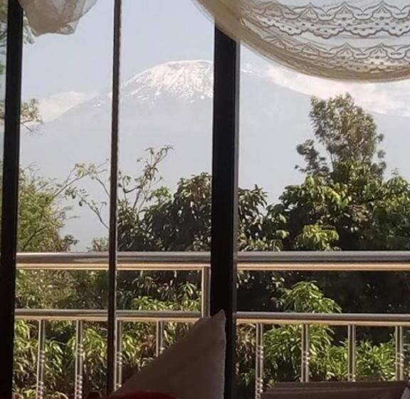 Номер Economy, Kilimanjaro White House
