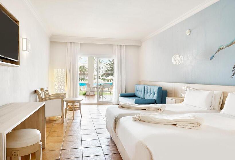 Семейный Номер, Iberostar Waves Founty Beach - All Inclusive
