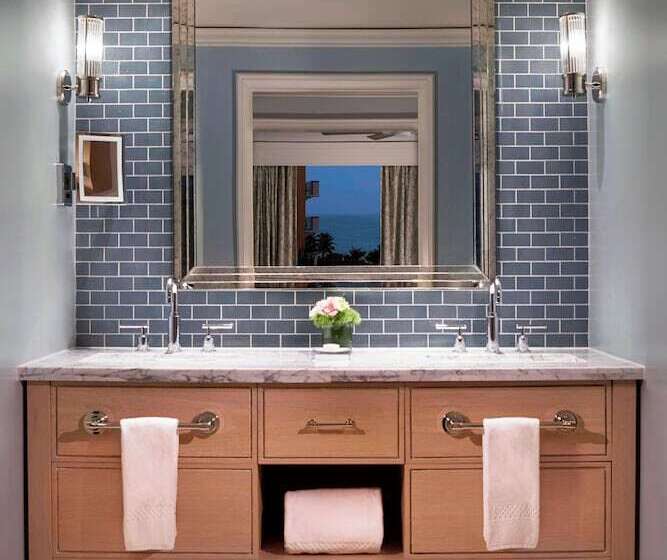 חדר אקונומי מיטה זוגית, The Ritzcarlton Key Biscayne, Miami
