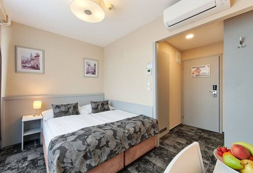 اتاق اکونومی, Wellness Hotel Step   Czech Leading Hotels