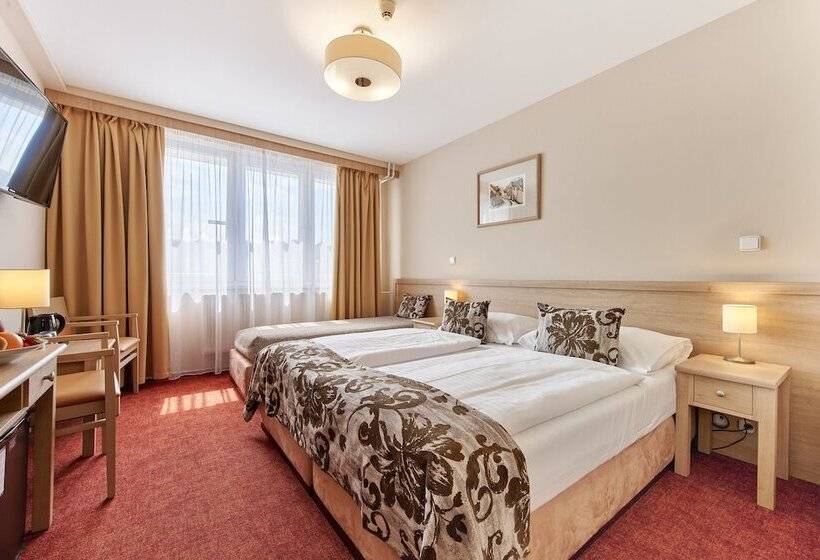 اتاق استاندارد سه نفره, Wellness Hotel Step   Czech Leading Hotels