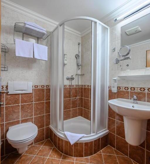 اتاق استاندارد سه نفره, Wellness Hotel Step   Czech Leading Hotels
