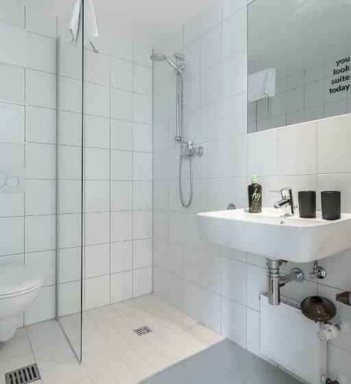سوئیت با بالکن, Limehome Garching Bei München