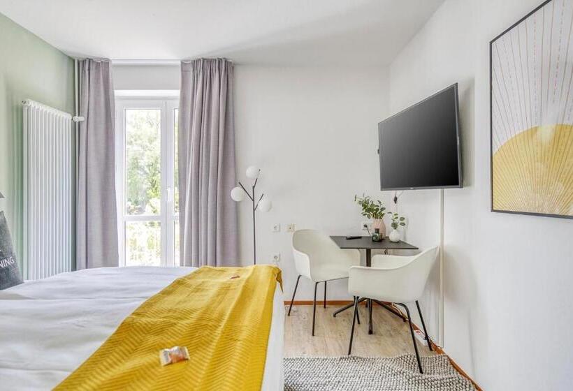 سوئیت با بالکن, Limehome Garching Bei München