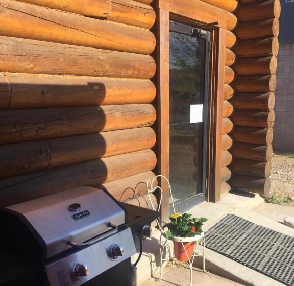 Люкс Deluxe Кровать Кинг, Ponderosa Inn