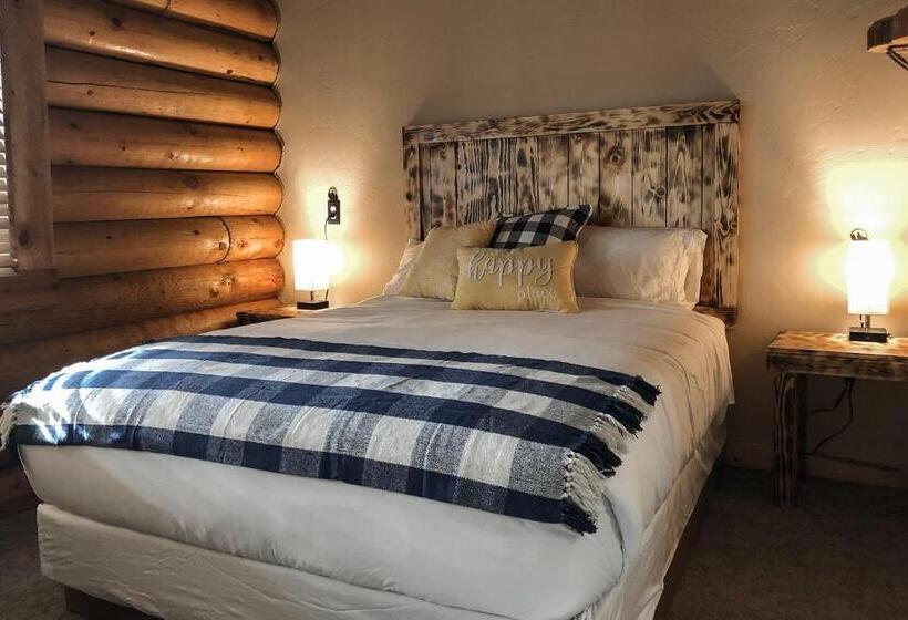 Номер Стандарт, Ponderosa Inn
