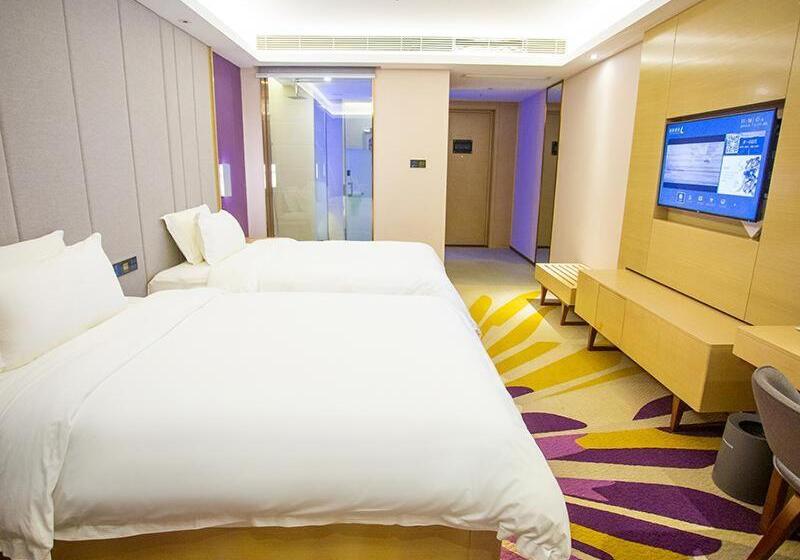 Номер Deluxe, Lavande Hotel Mianyang Santai North Passenger Transport Center Binjiang Park