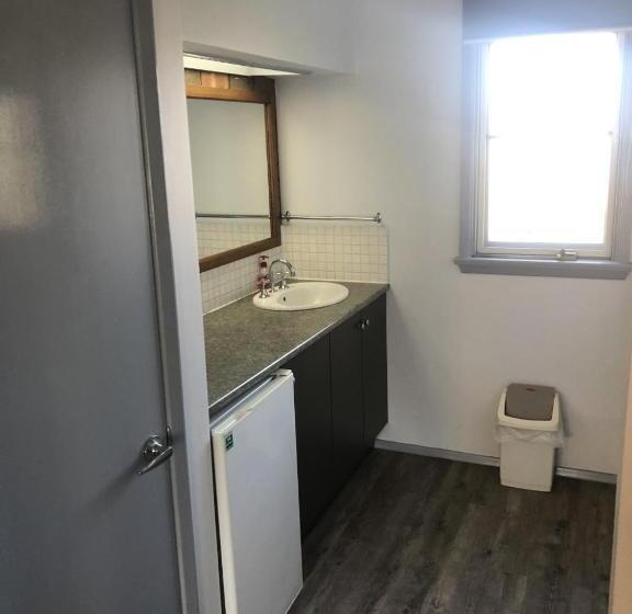 스탠다드 룸, Creswick Motel