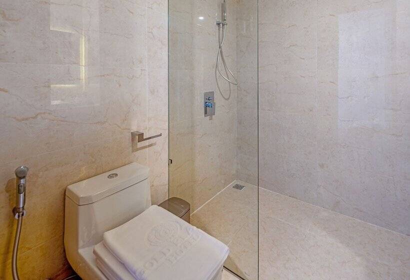 Deluxe room with river view, Gold Plaza Hotel Da Nang