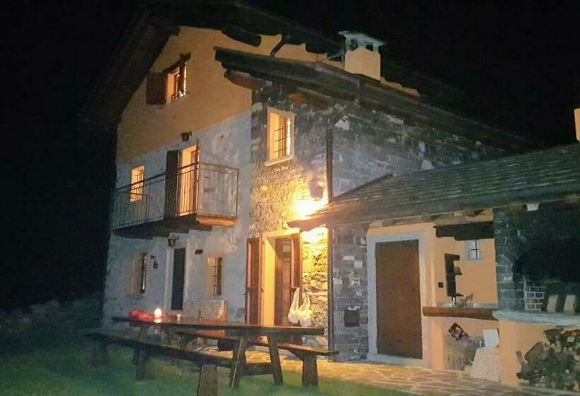 Номер Стандарт, Baita Eleonora