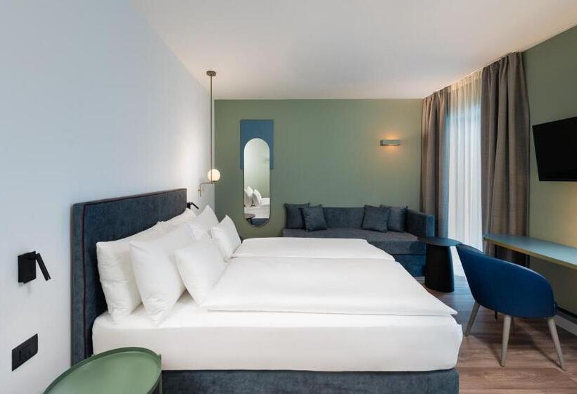 Номер Deluxe Кровать Кинг, Ht Hotel Trieste