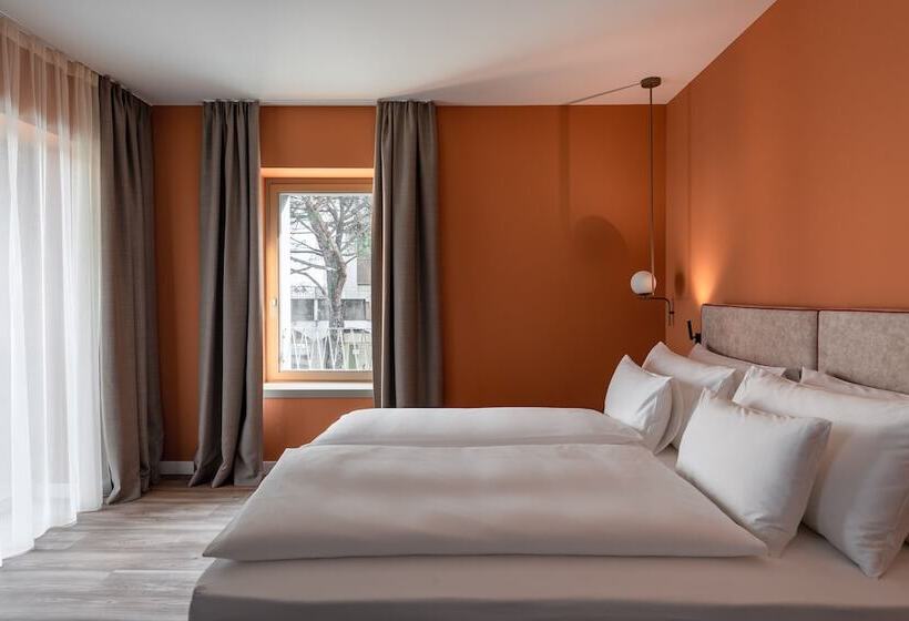 Номер Deluxe, Ht Hotel Trieste