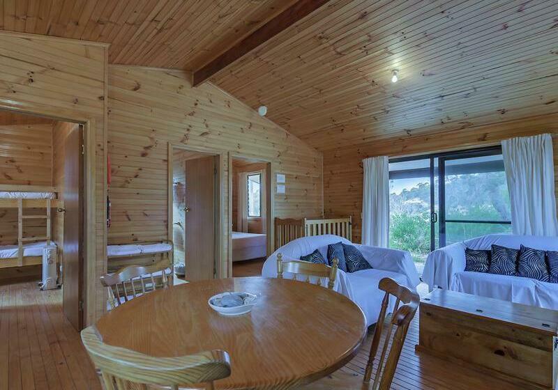 패밀리 룸 바다 전망, Steeles Island Retreat