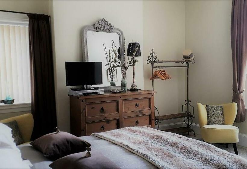 Номер Deluxe, The Villa Bridlington