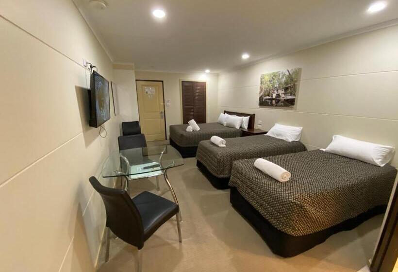 패밀리 룸, Balranald Club Motel