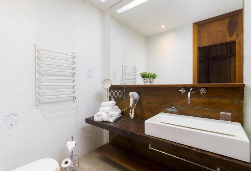 Quarto Estandar com Sacada, Spa Posse Do Corpo