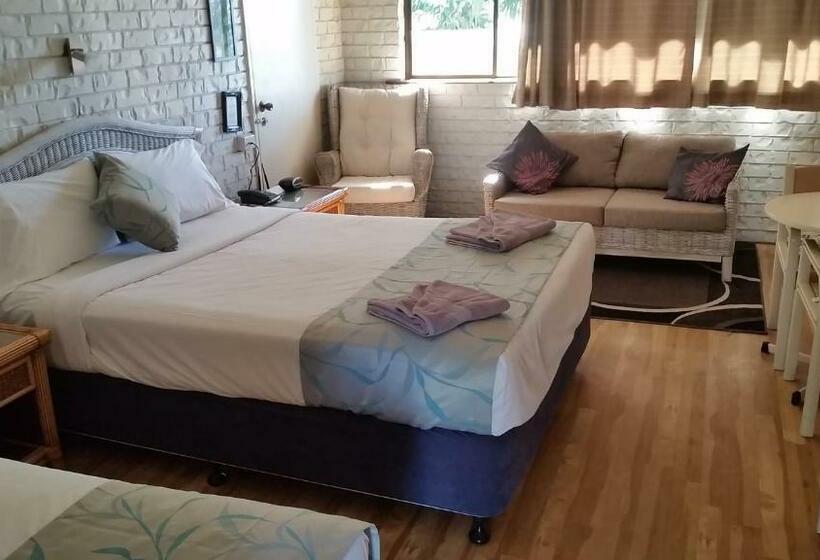 اتاق استاندارد, Holland Park Motel