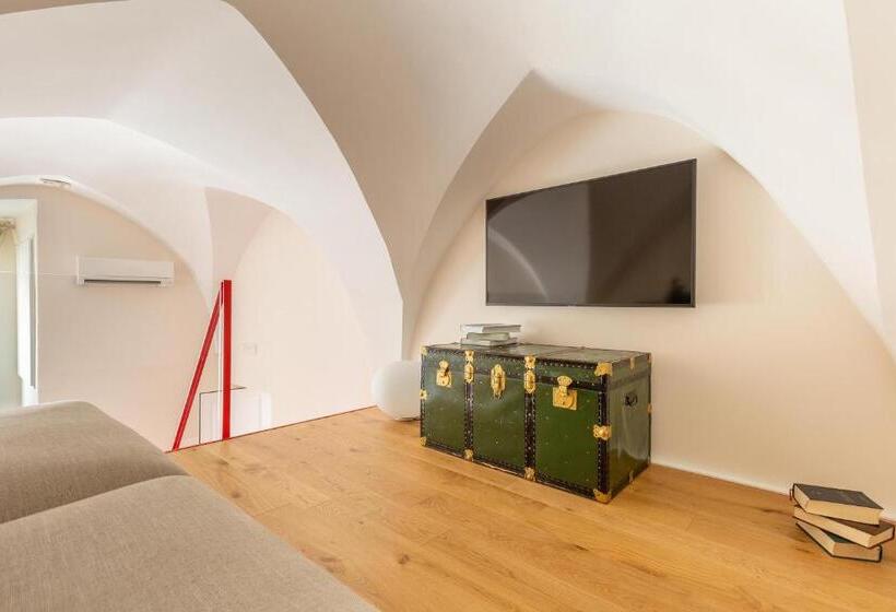 اتاق استاندارد با تخت بزرگ, Palazzo Mascetti Executive Rooms