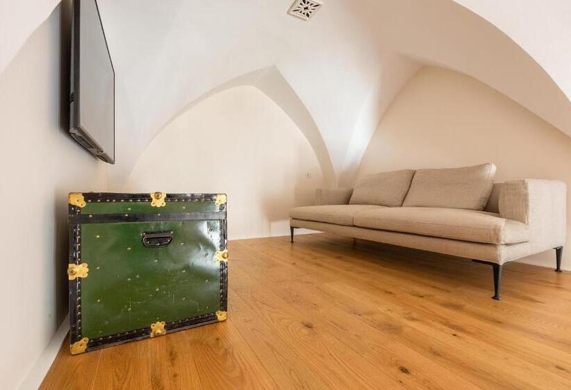 اتاق استاندارد با تخت بزرگ, Palazzo Mascetti Executive Rooms