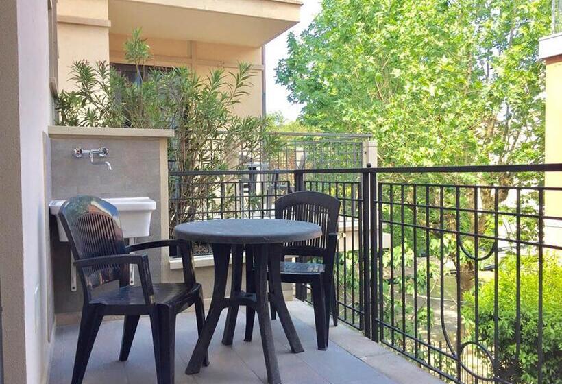 آپارتمان 1 خوابه با بالکن, Residence Ascot