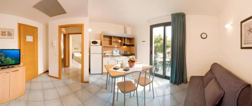 آپارتمان 1 خوابه با بالکن, Residence Ascot